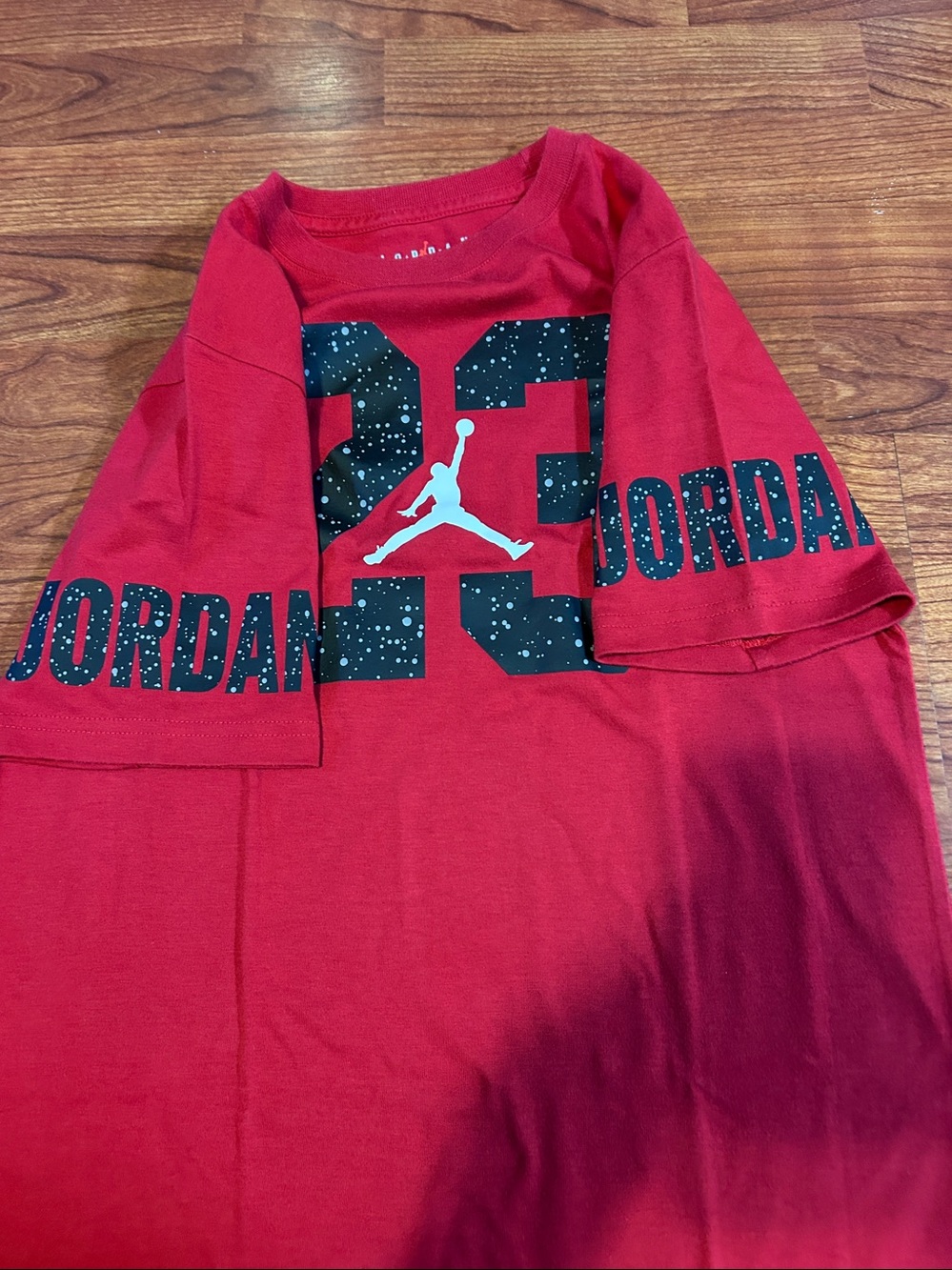 Boys Jordan T-Shirt Large - Picture 3 of 4